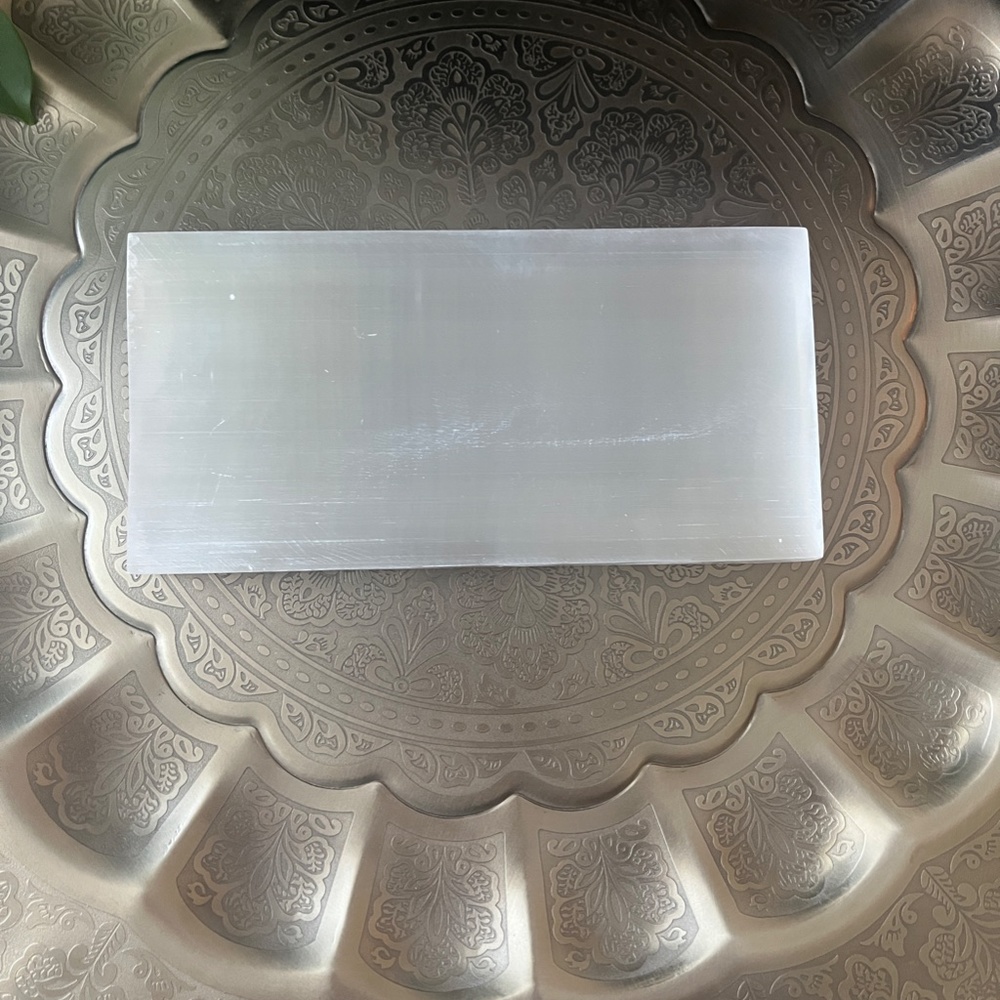 Selenite Charging Plate 8 x 4 - Picture 8 of 10
